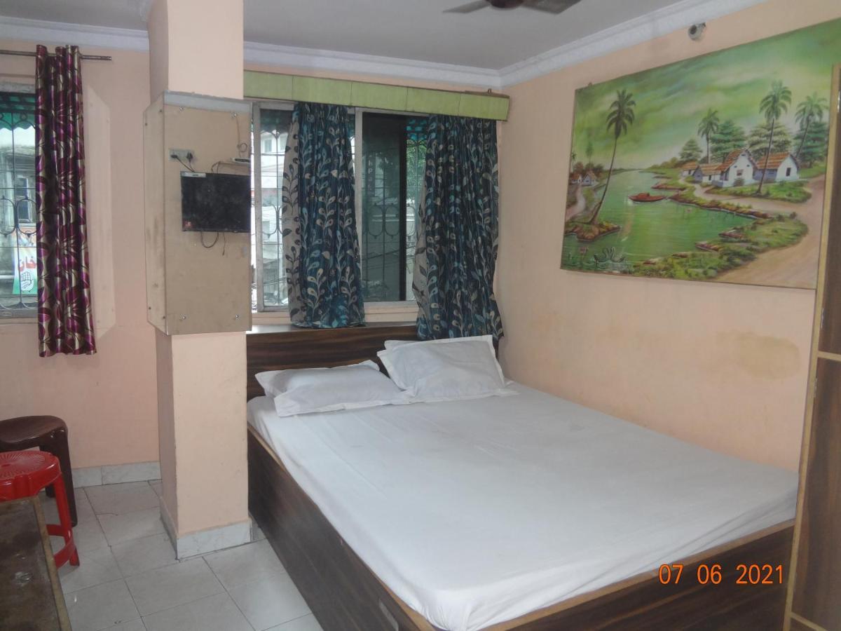 Khaja Habib Hotel Колката Екстериор снимка