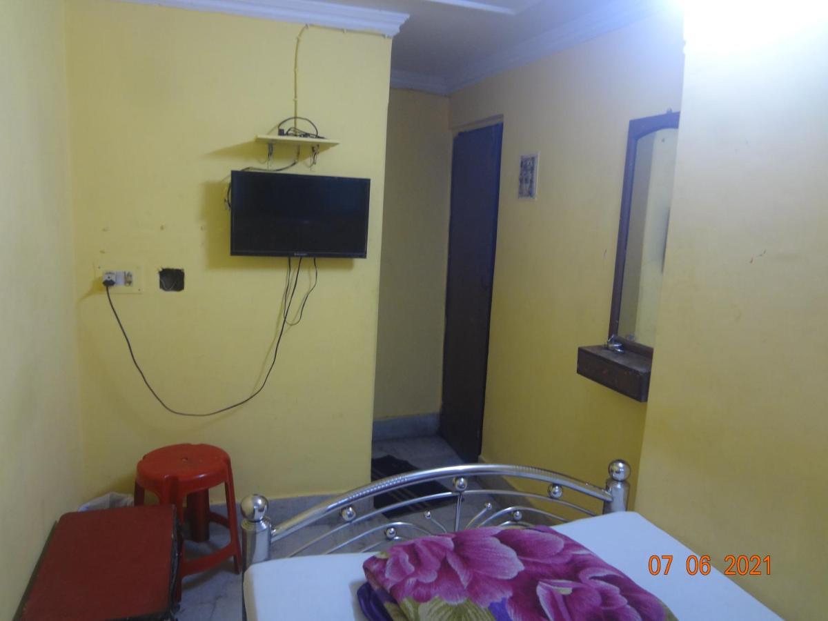 Khaja Habib Hotel Колката Екстериор снимка